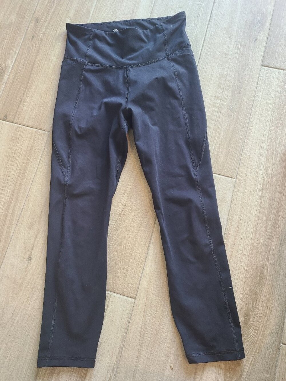 Black leggings - size xs